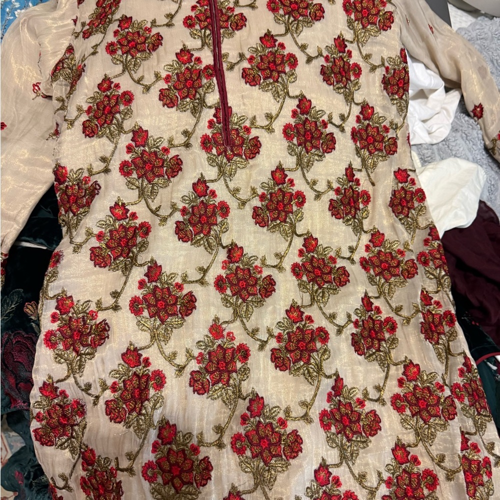 Thread and motifs Floral Embroidered Dress